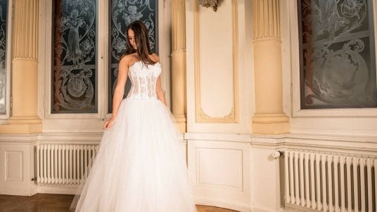 The History of the White Wedding Dress wedding dress 301817 1920 536x302 - The History of the White Wedding Dress